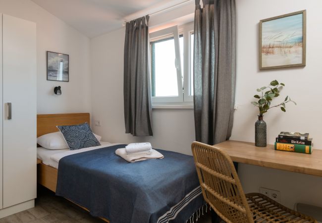 Villa a Betiga - Villa Kalista Istriana for 10 people with private pool & sea view Villa a Betiga - Villa Kalista Istriana for 10 people with private pool & sea view