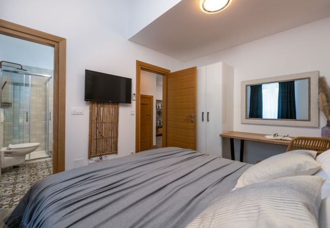 Villa a Betiga - Villa Kalista Istriana for 10 people with private pool & sea view Villa a Betiga - Villa Kalista Istriana for 10 people with private pool & sea view