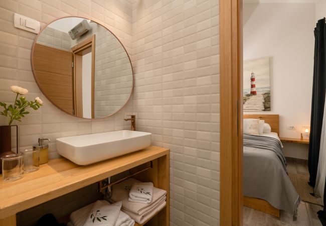 Villa a Betiga - Villa Kalista Istriana for 10 people with private pool & sea view Villa a Betiga - Villa Kalista Istriana for 10 people with private pool & sea view