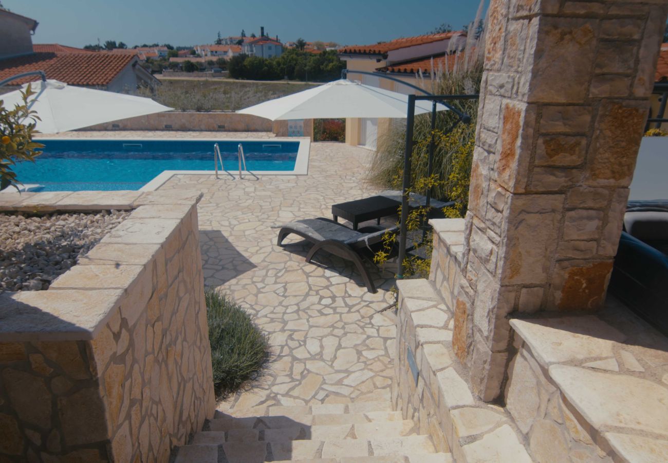 Villa a Betiga - Villa Kalista Istriana for 10 people with private pool & sea view