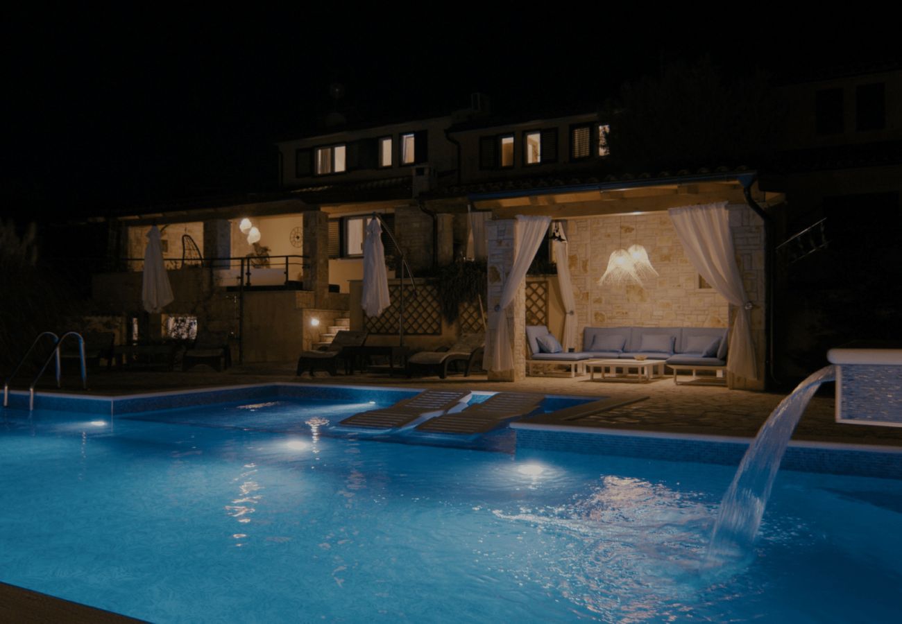 Villa a Betiga - Villa Kalista Istriana for 10 people with private pool & sea view