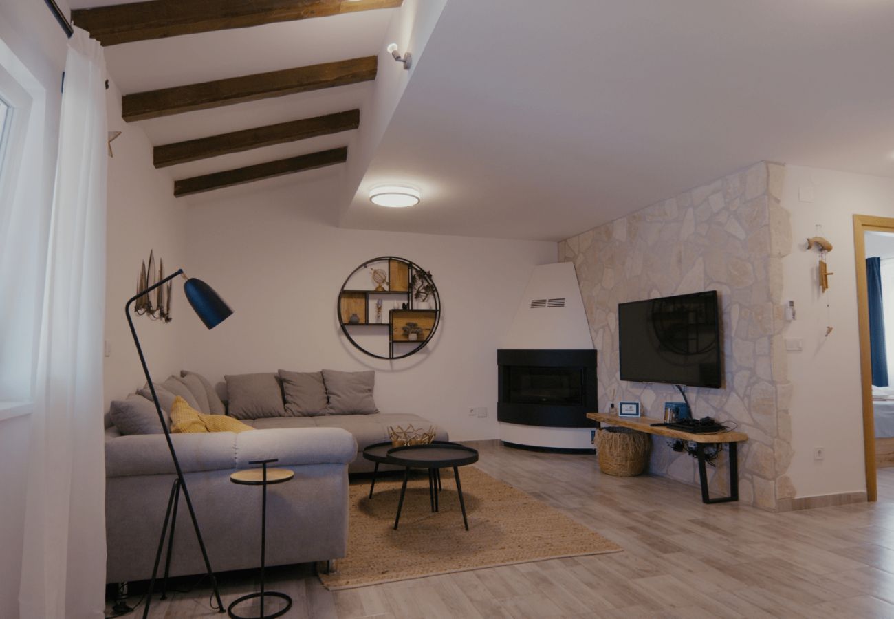 Villa a Betiga - Villa Kalista Istriana for 10 people with private pool & sea view
