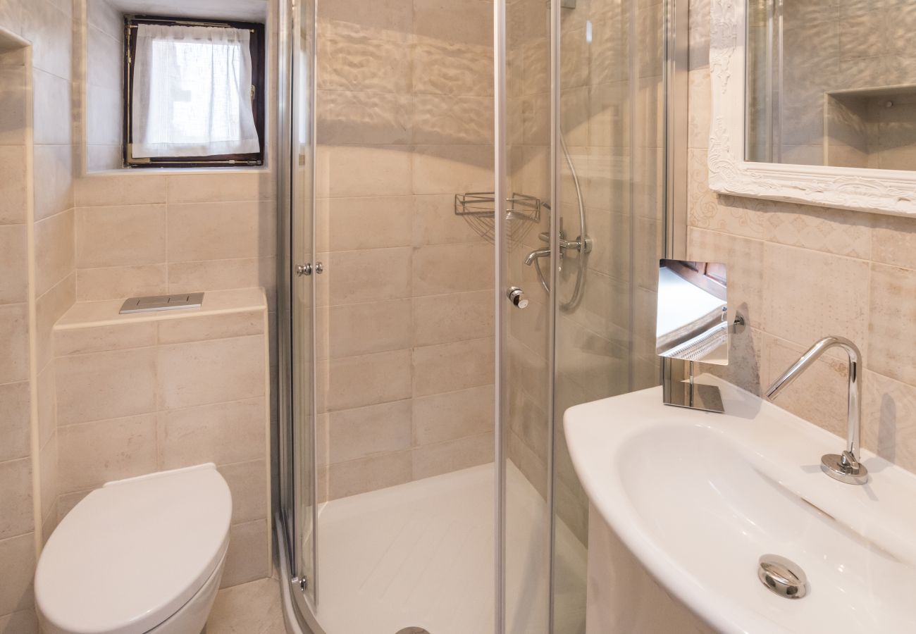 Villa a Merišce - Residence Monte near Umag for 8+2 people with heated infinity pool & spa