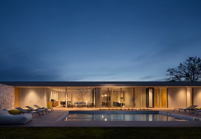 Villa a Vodnjan - Villa Gaia 1 for 9 people near Vodnjan with sauna & heated pool Villa a Vodnjan - Villa Gaia 1 for 9 people near Vodnjan with sauna & heated pool