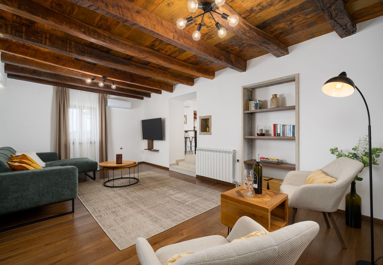 Villa a Zamaski Dol - Villa Zamask for 7 people in Central Istria with jacuzzi & sauna