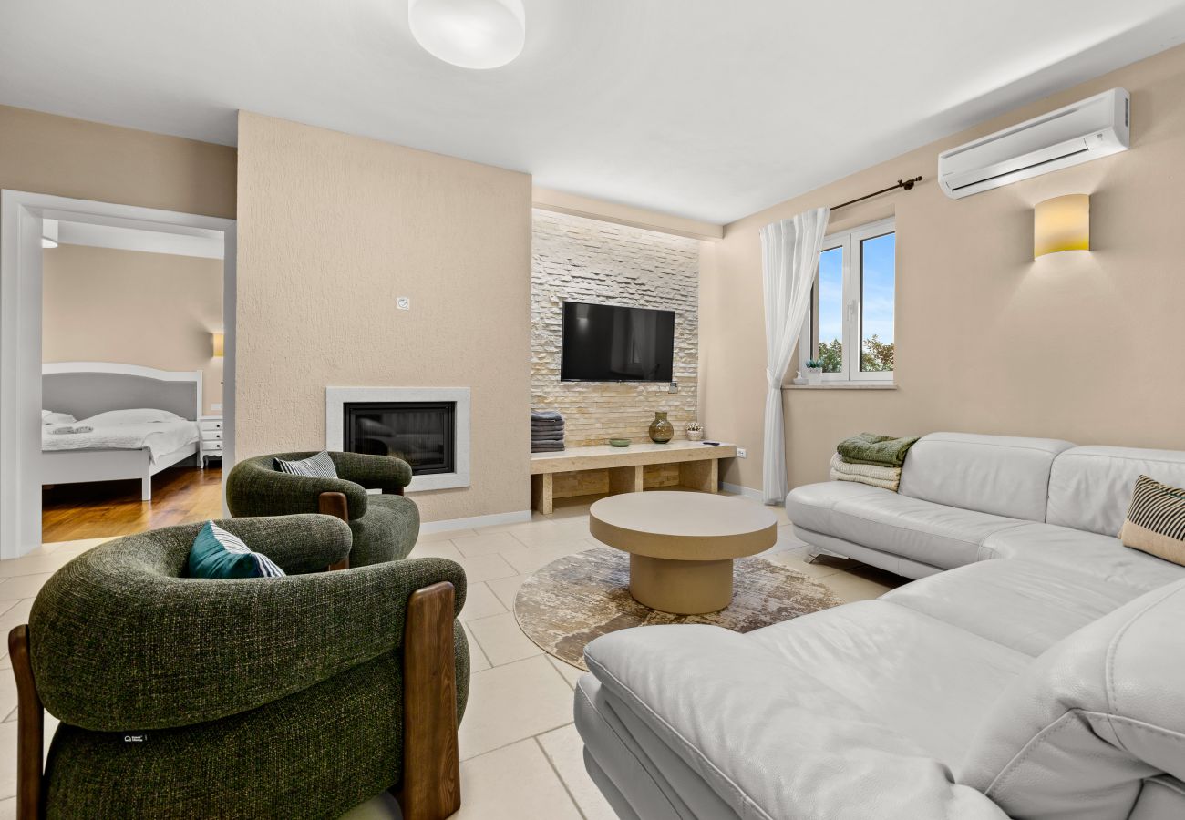 Villa a Višnjan - Villa Sterpazzi for 8 people near Poreč with 38 m2 heated pool, sea view & wellness