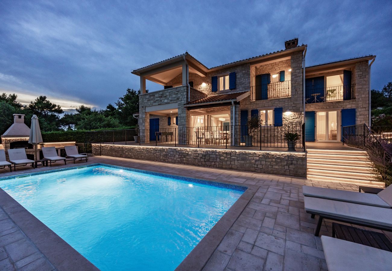 Villa a Višnjan - Villa Sterpazzi for 8 people near Poreč with 38 m2 heated pool, sea view & wellness