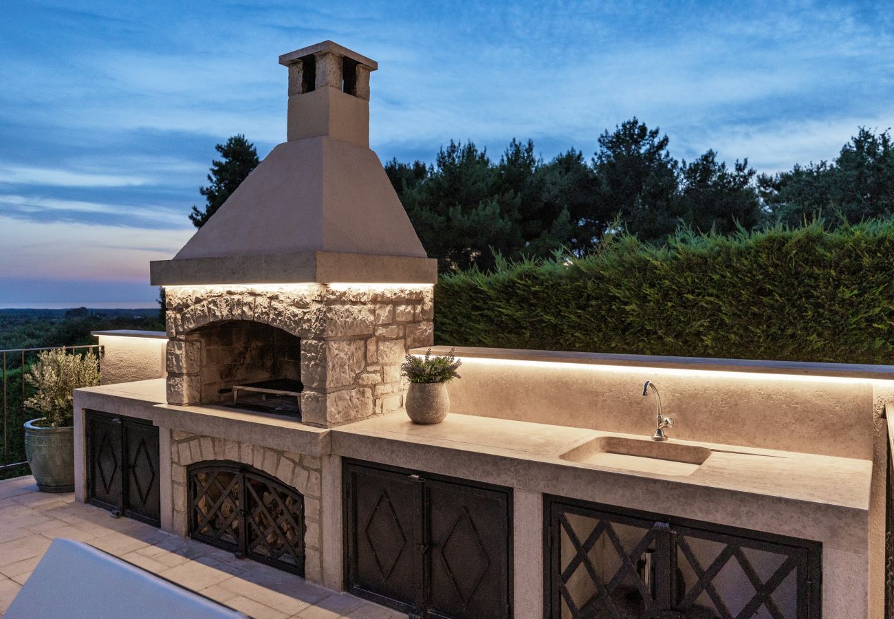 Villa a Višnjan - Villa Sterpazzi for 8 people near Poreč with 38 m2 heated pool, sea view & wellness