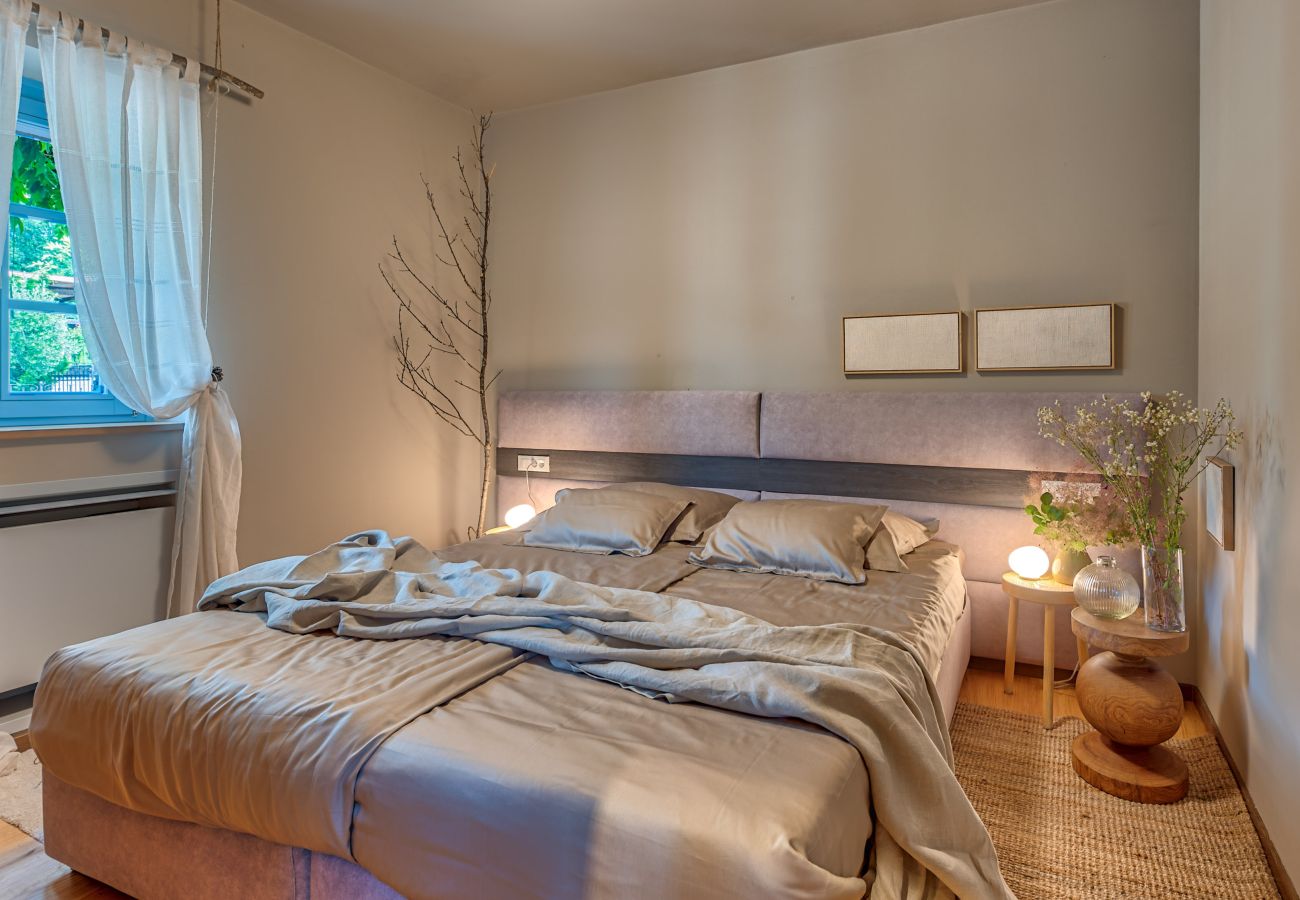 Villa a Vardica - Villa Toscana for 6 people near Umag with private pool, jacuzzi & sea view - pet friendly