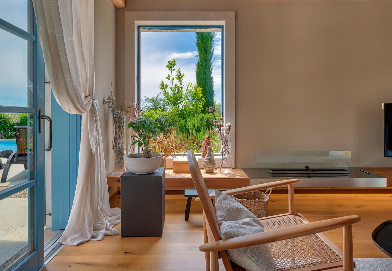 Villa a Vardica - Villa Toscana for 6 people near Umag with private pool, jacuzzi & sea view - pet friendly