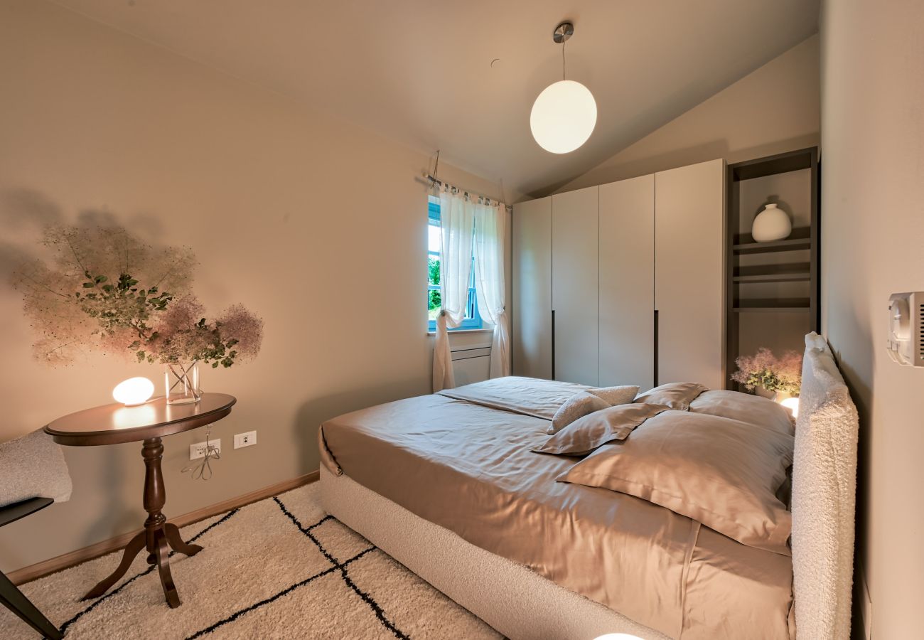 Villa a Vardica - Villa Griota for 8 people near Umag with private pool, jacuzzi & sea view - pet friendly