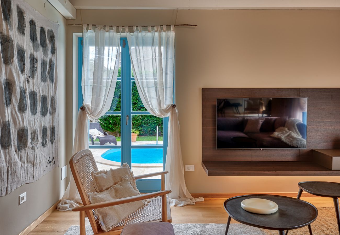 Villa a Vardica - Villa Griota for 8 people near Umag with private pool, jacuzzi & sea view - pet friendly