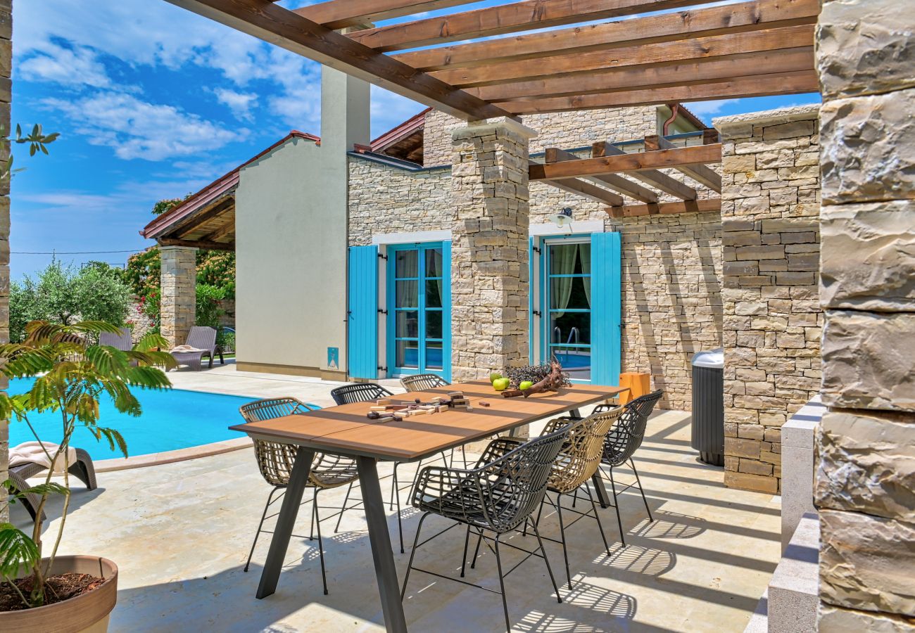 Villa a Vardica - Villa Griota for 8 people near Umag with private pool, jacuzzi & sea view - pet friendly