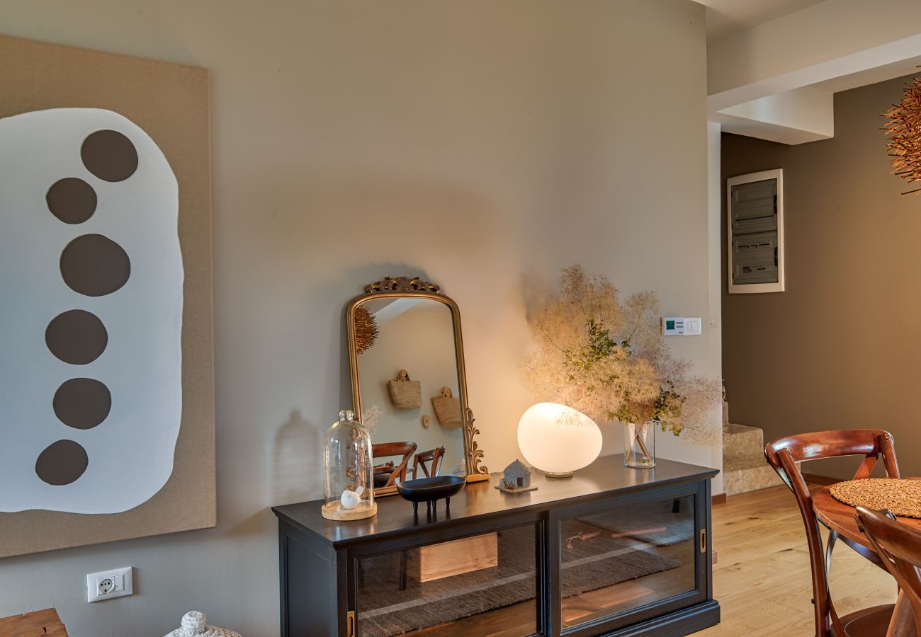 Villa a Vardica - Villa Figlica for 6 people near Umag with private pool, jacuzzi & sea view - pet friendly