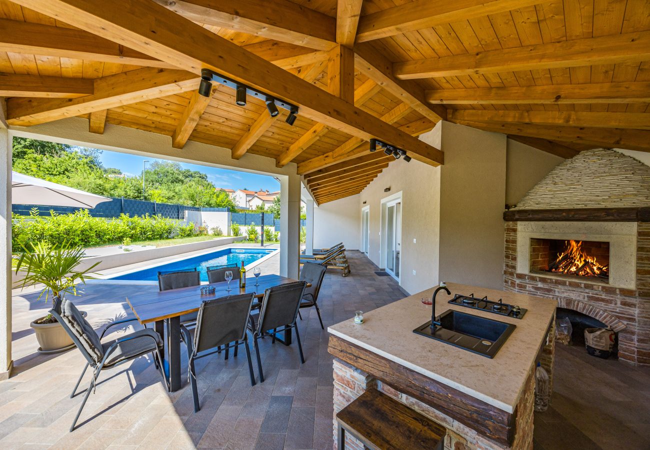Villa a Rovinjsko Selo - Villa Terrana near Rovinj for 6 people with private pool 