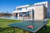 Villa a Anžici - Villa Asmoa for 8 people near Poreč with 45 m2 heated pool, wellness & sea view