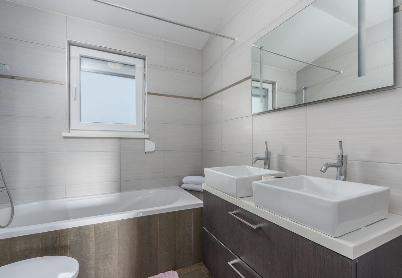 Villa a Dracevac - Villa Anita for 7 people near Poreč with private pool and beautiful garden