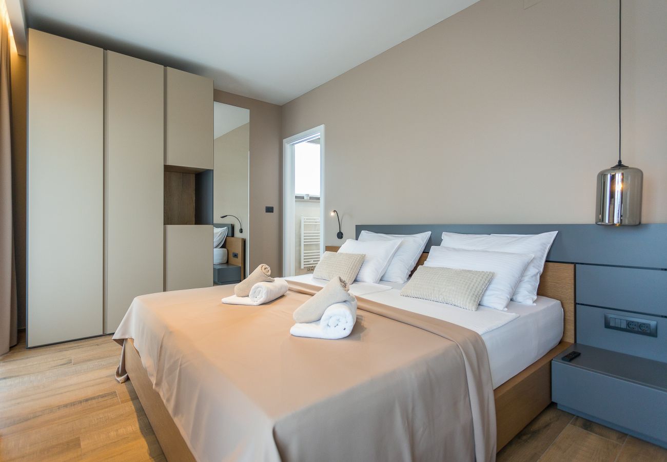 Villa a Banjole - Villa One Way for 8 people near Medulin with heated pool, kids playground & only 200 m from the beach