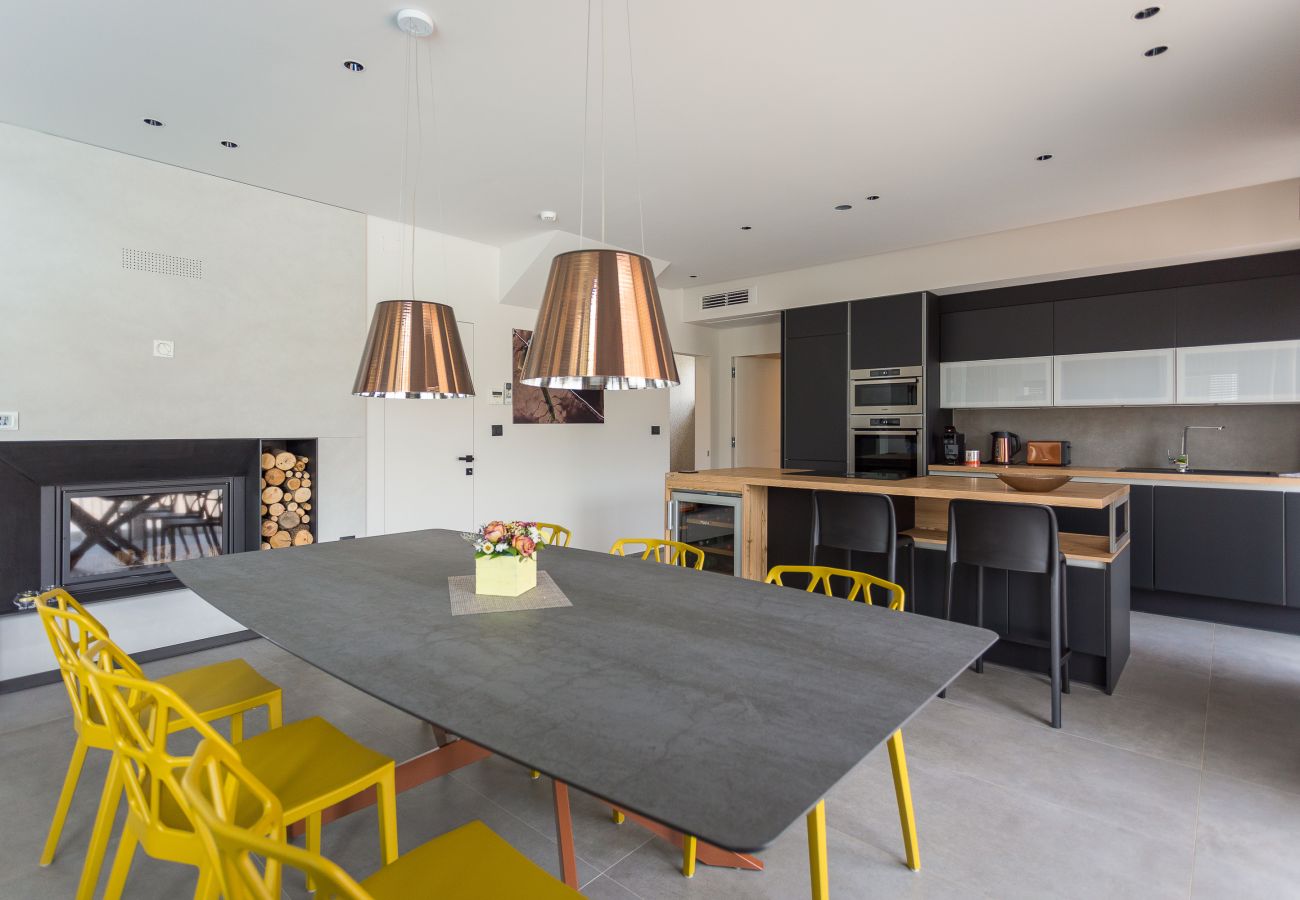 Villa a Banjole - Villa One Way for 8 people near Medulin with heated pool, kids playground & only 200 m from the beach