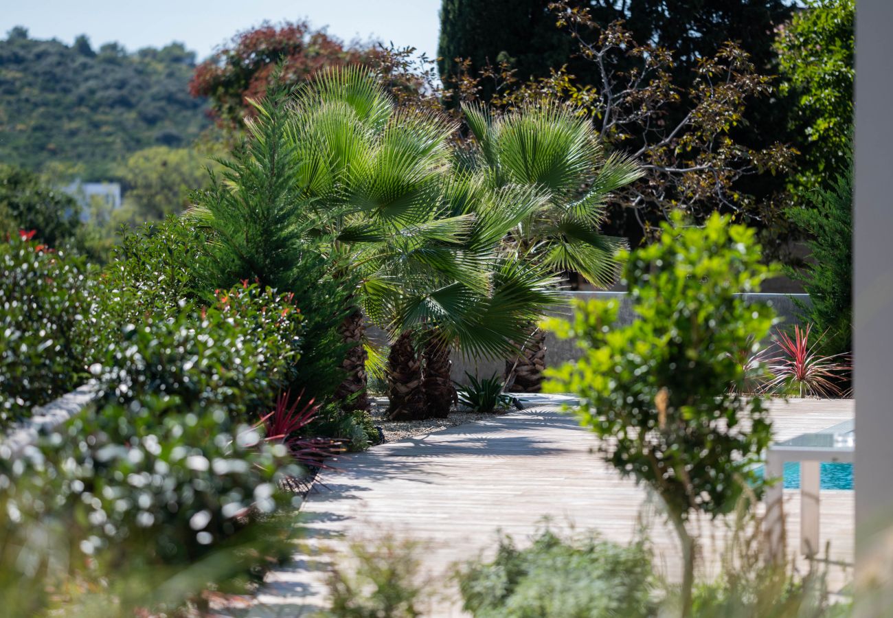 Villa a Banjole - Villa One Way for 8 people near Medulin with heated pool, kids playground & only 200 m from the beach