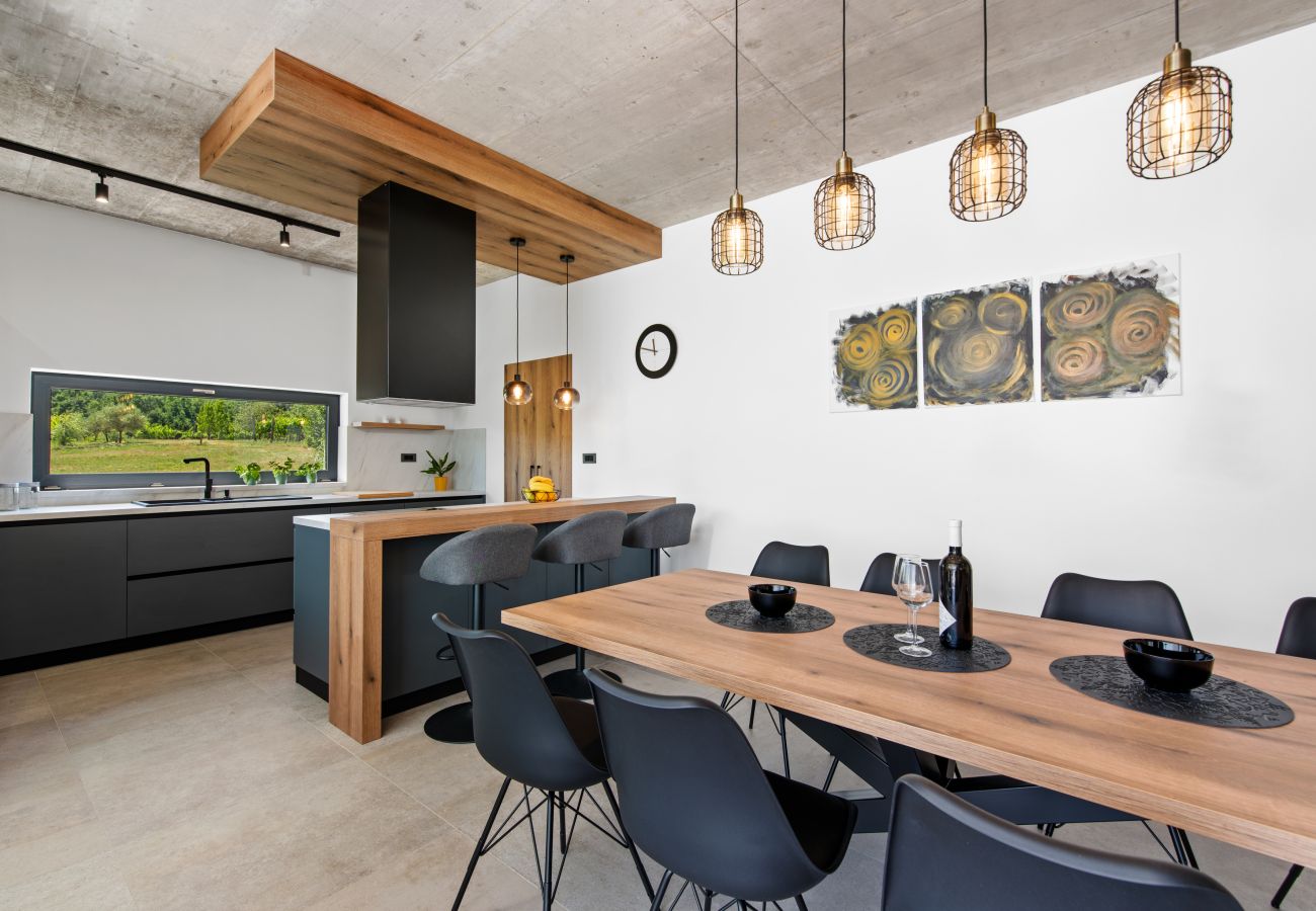 Villa a Lazarici - Villa Ani for 8 people near Labin - Rabac with 40m2 private pool and children playground