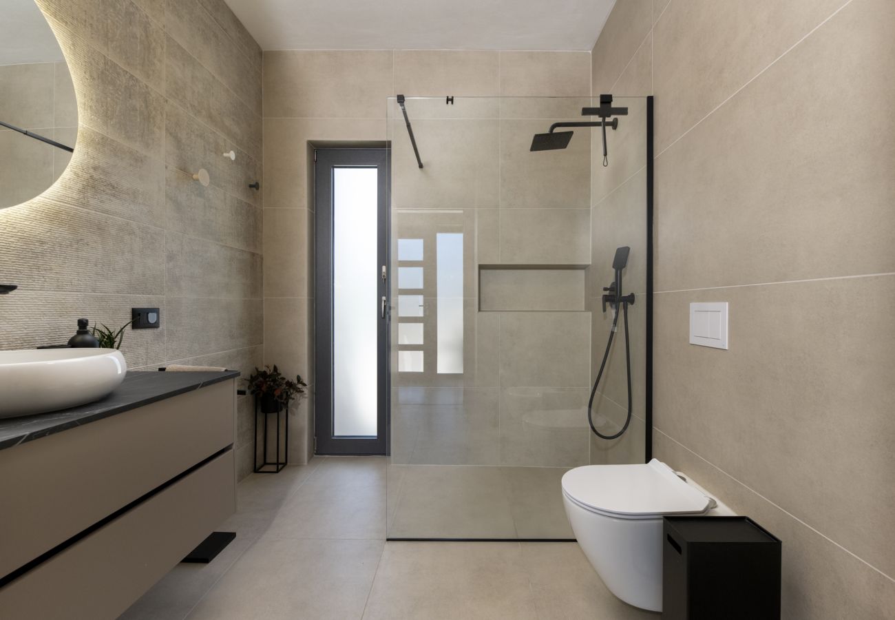 Villa a Presika - Villa Veros for 5 people near Labin - Rabac with private pool & kids playground