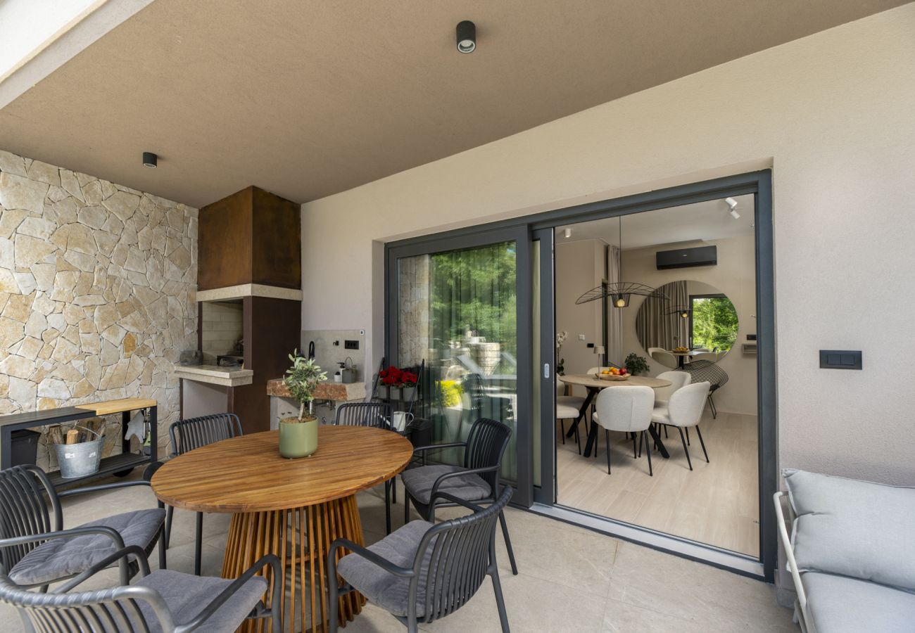 Villa a Presika - Villa Veros for 5 people near Labin - Rabac with private pool & kids playground