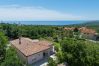 Villa a Viškovici - Villa Tomicich for 6 people with private pool & sea view - only 3 km from beach