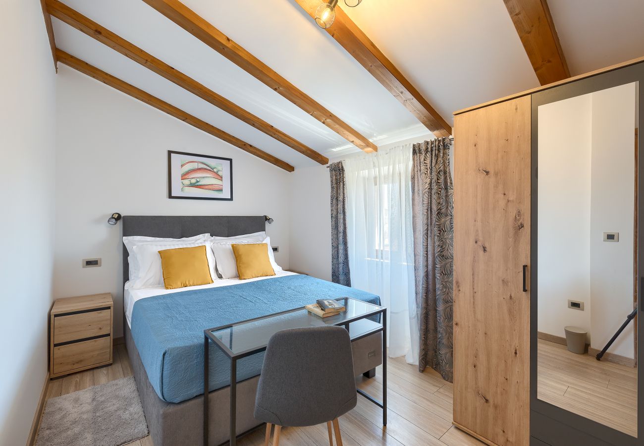 Villa a Marcana - Villa Tonin for 6 people near Pula with jacuzzi & children playground