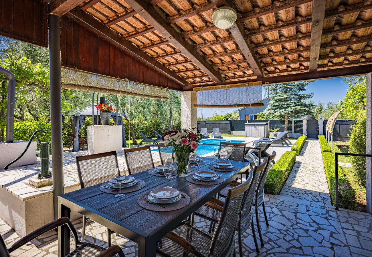 Villa a Valbandon - Villa Grace Felice for 8 people with private pool & only 2 km from the beach near Fažana