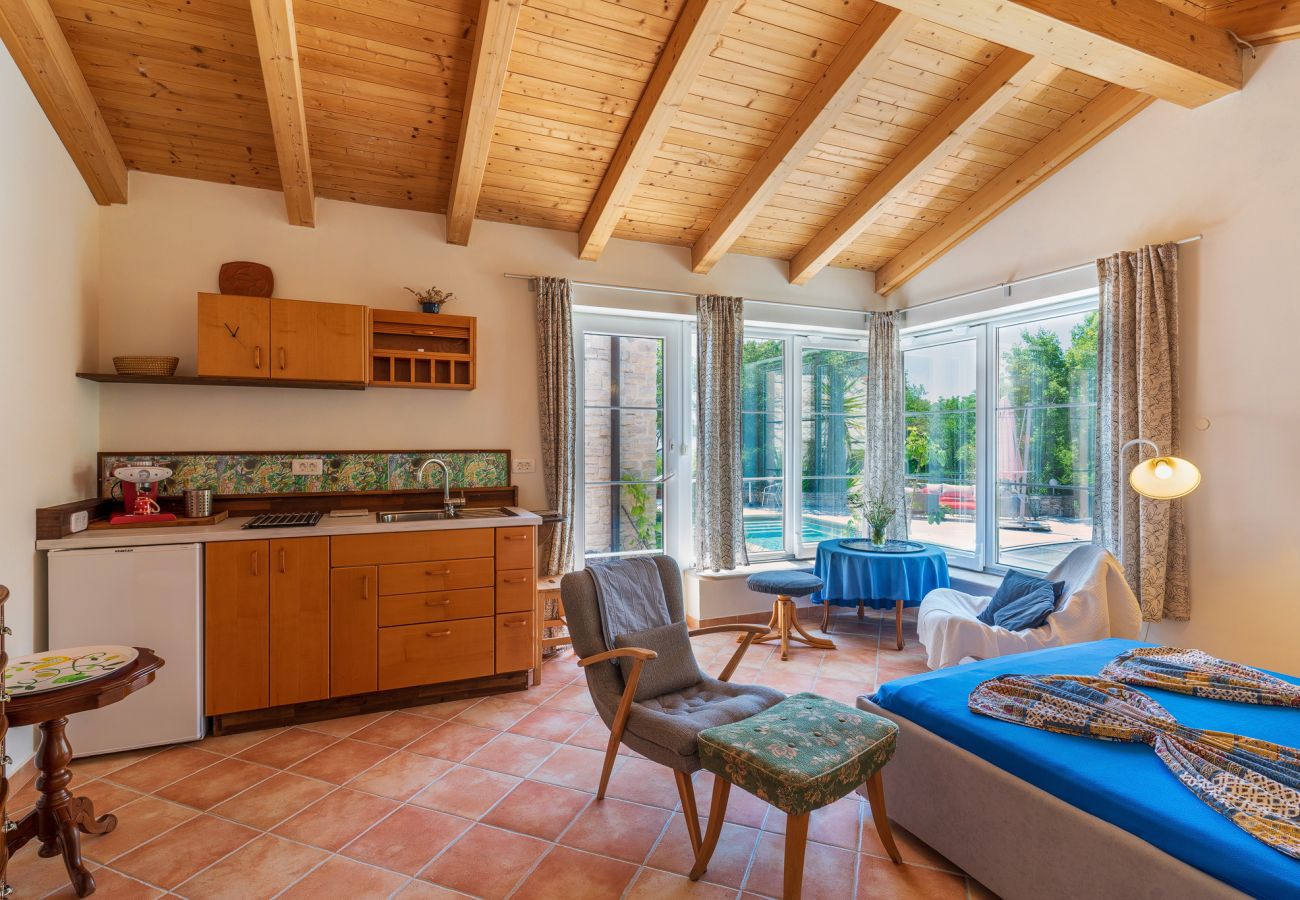 Villa a Brgod - Villa Arte for 6 people near Labin - Rabac for 6 people with sea view & private pool