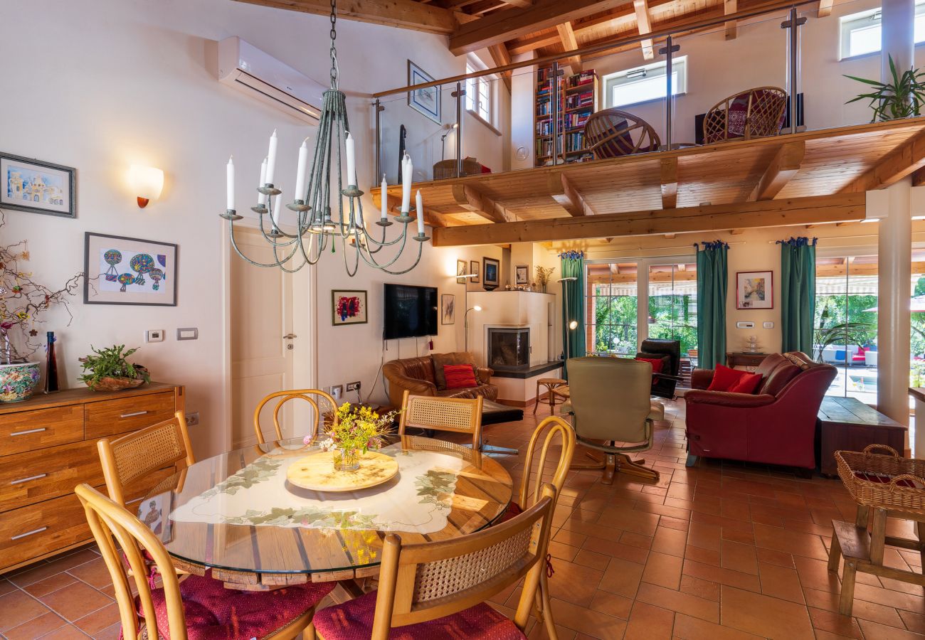 Villa a Brgod - Villa Arte for 6 people near Labin - Rabac for 6 people with sea view & private pool