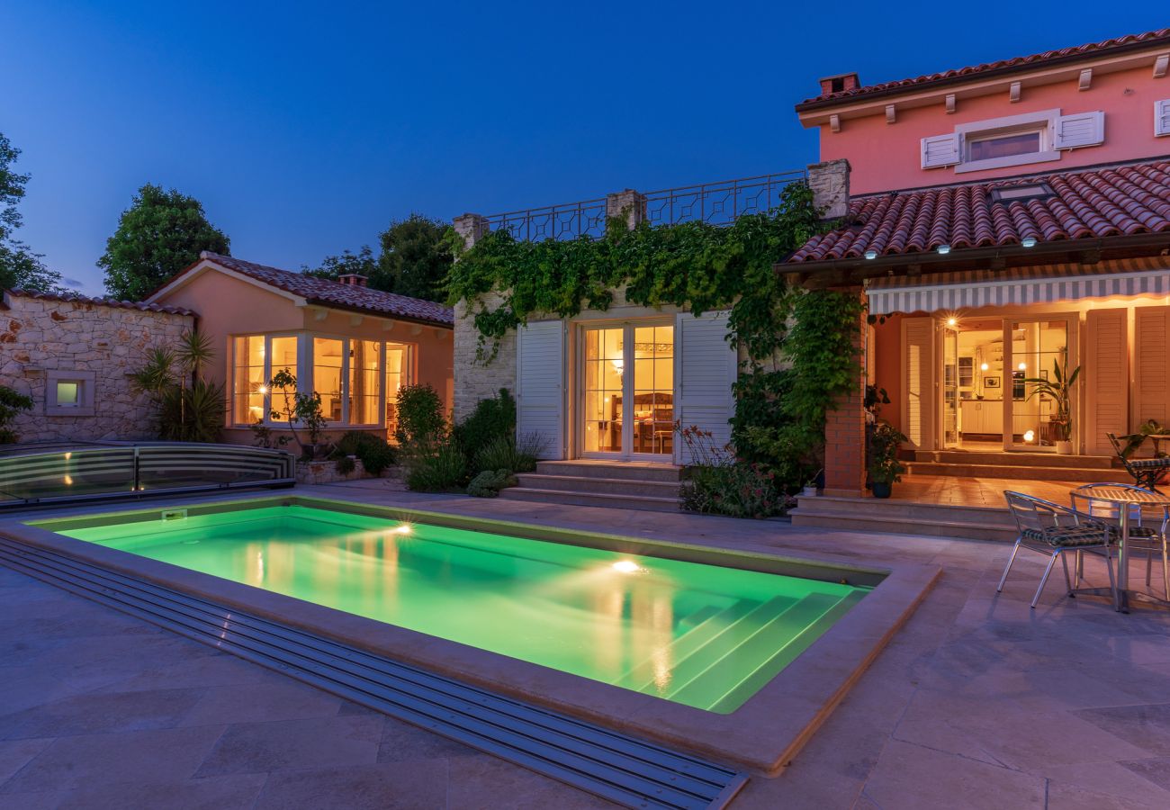 Villa a Brgod - Villa Arte for 6 people near Labin - Rabac for 6 people with sea view & private pool