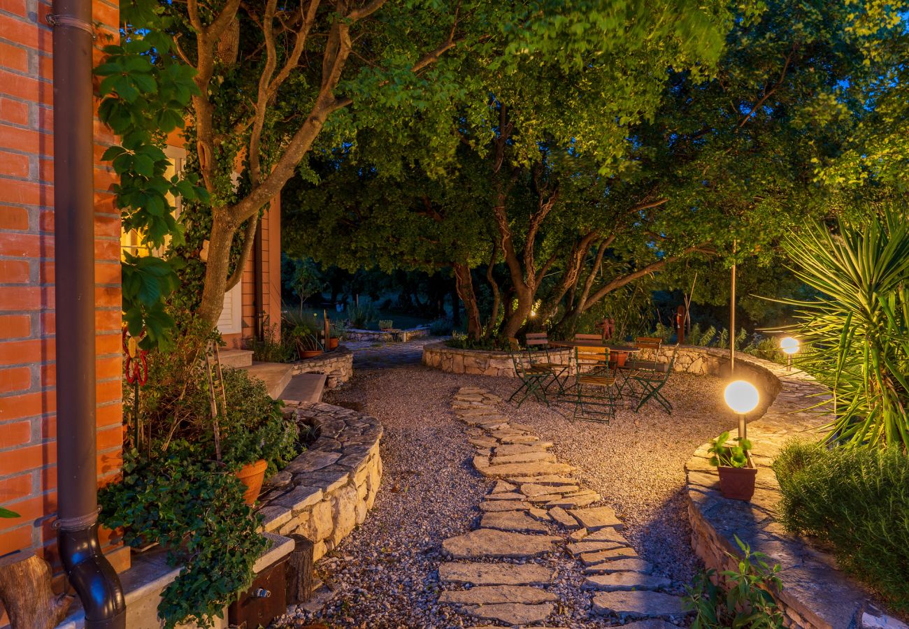 Villa a Brgod - Villa Arte for 6 people near Labin - Rabac for 6 people with sea view & private pool