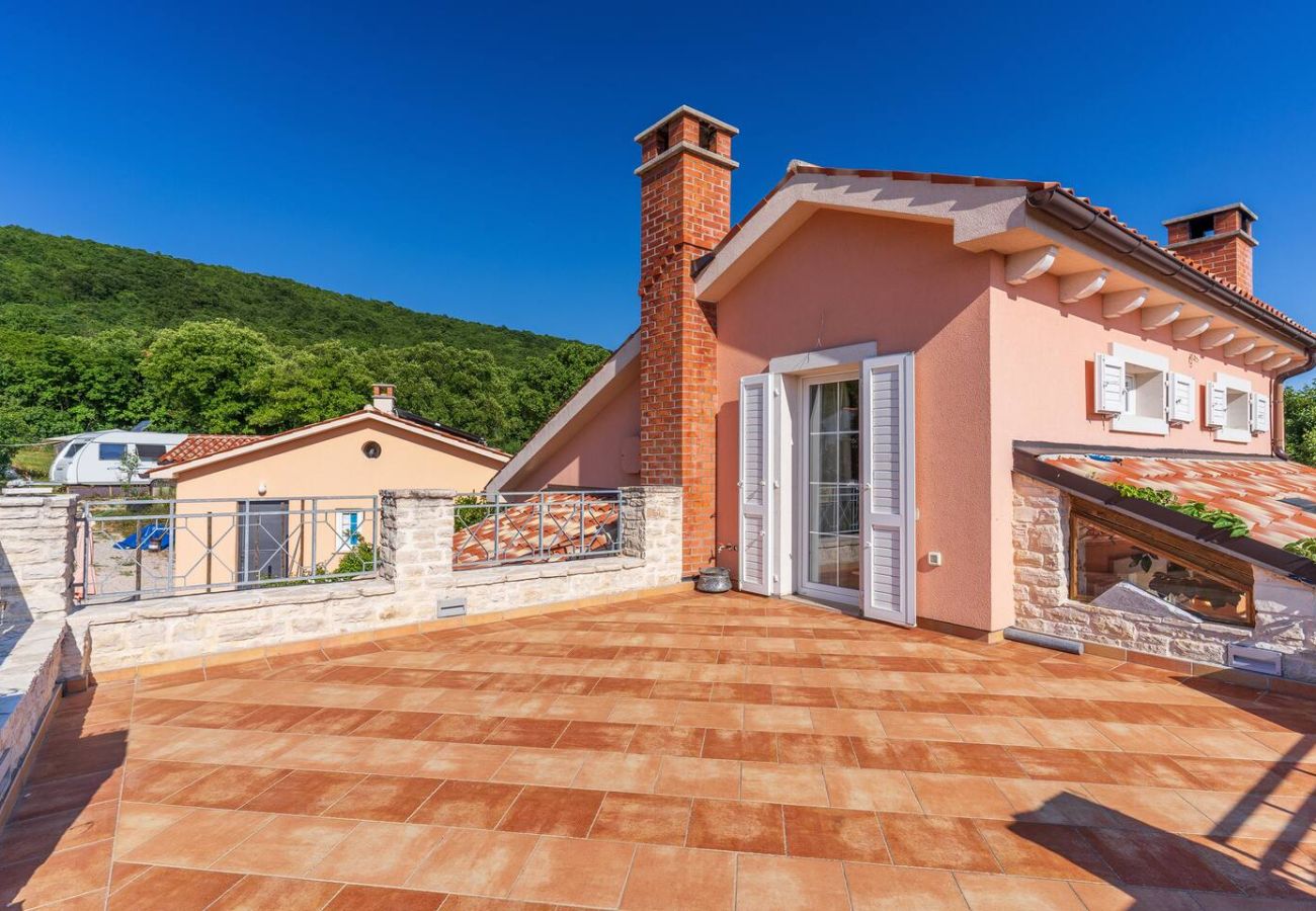 Villa a Brgod - Villa Arte for 6 people near Labin - Rabac for 6 people with sea view & private pool