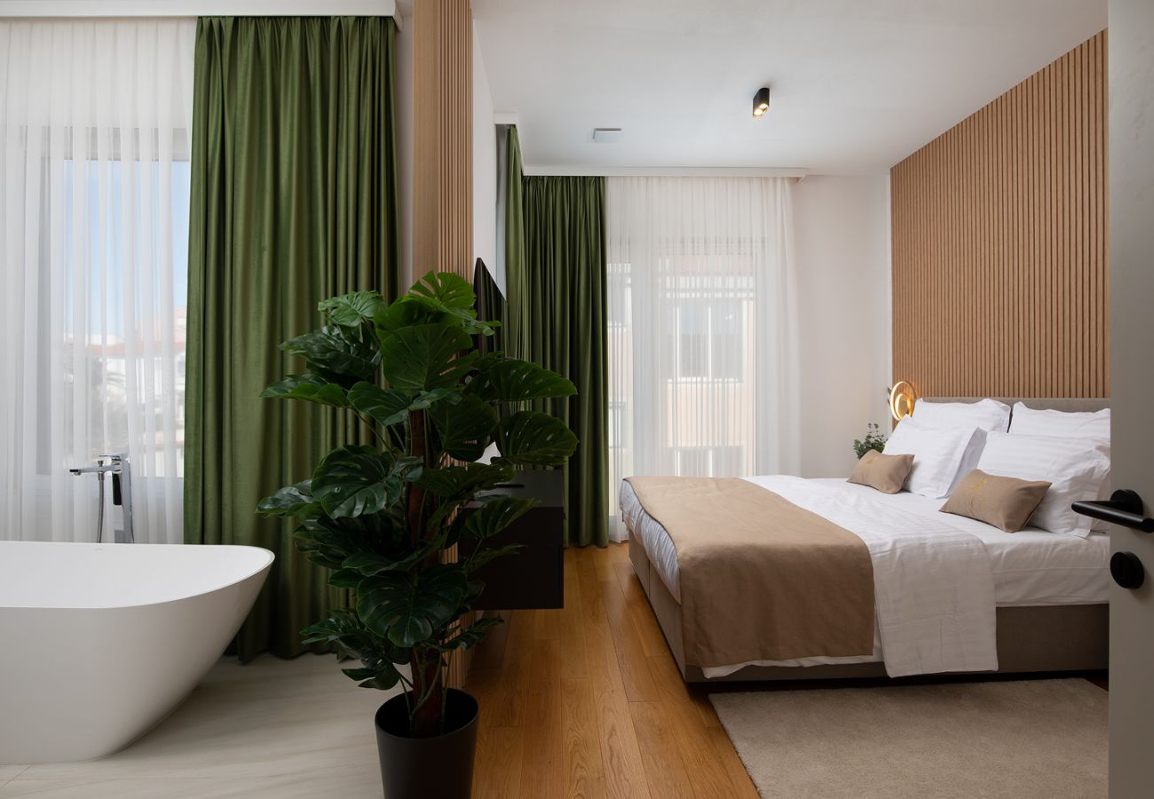 Villa a Medulin - Villa Isla Verde for 10 people with private pool & sauna only 10 meters from the sea