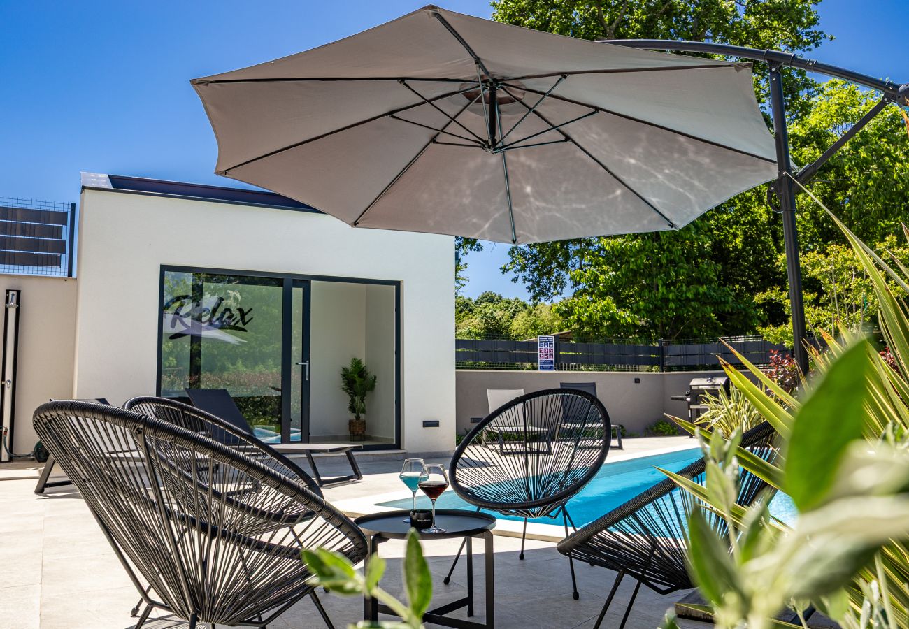Villa a Marcana - Villa Minka near Pula for 4 people with private pool and jacuzzi