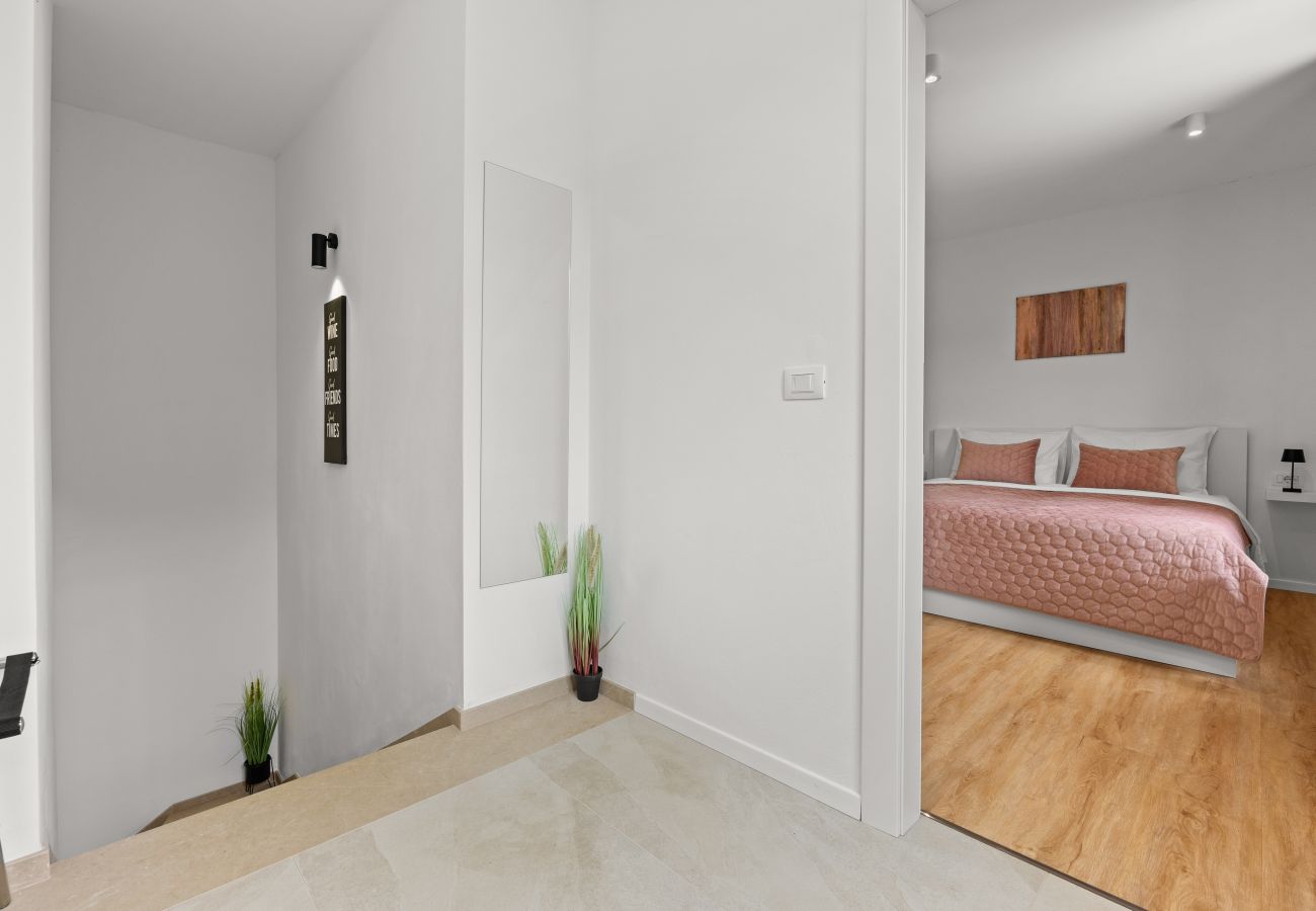 Villa a Marcana - Villa Minka near Pula for 4 people with private pool and jacuzzi