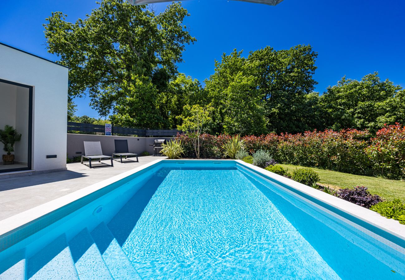 Villa a Marcana - Villa Minka near Pula for 4 people with private pool and jacuzzi