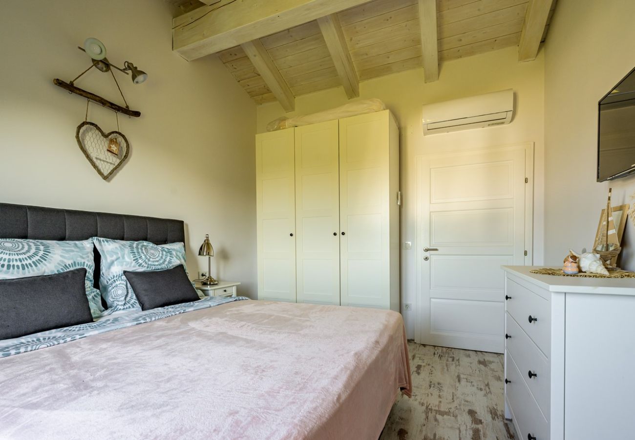 Villa a Juršici - Villa Desire for 10 people in Central Istria with private 53 m2 pool and pet friendly 
