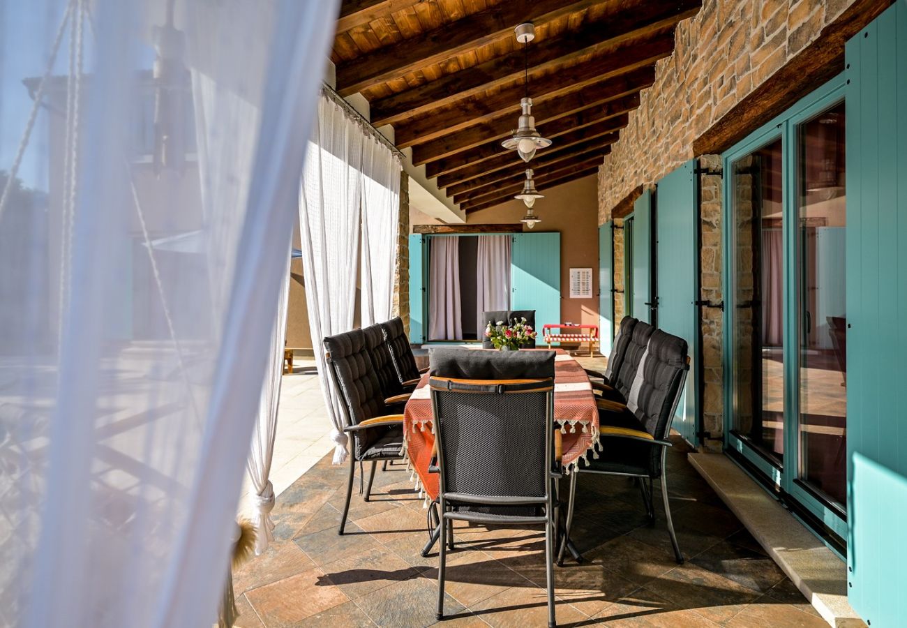 Villa a Juršici - Villa Desire for 10 people in Central Istria with private 53 m2 pool and pet friendly 