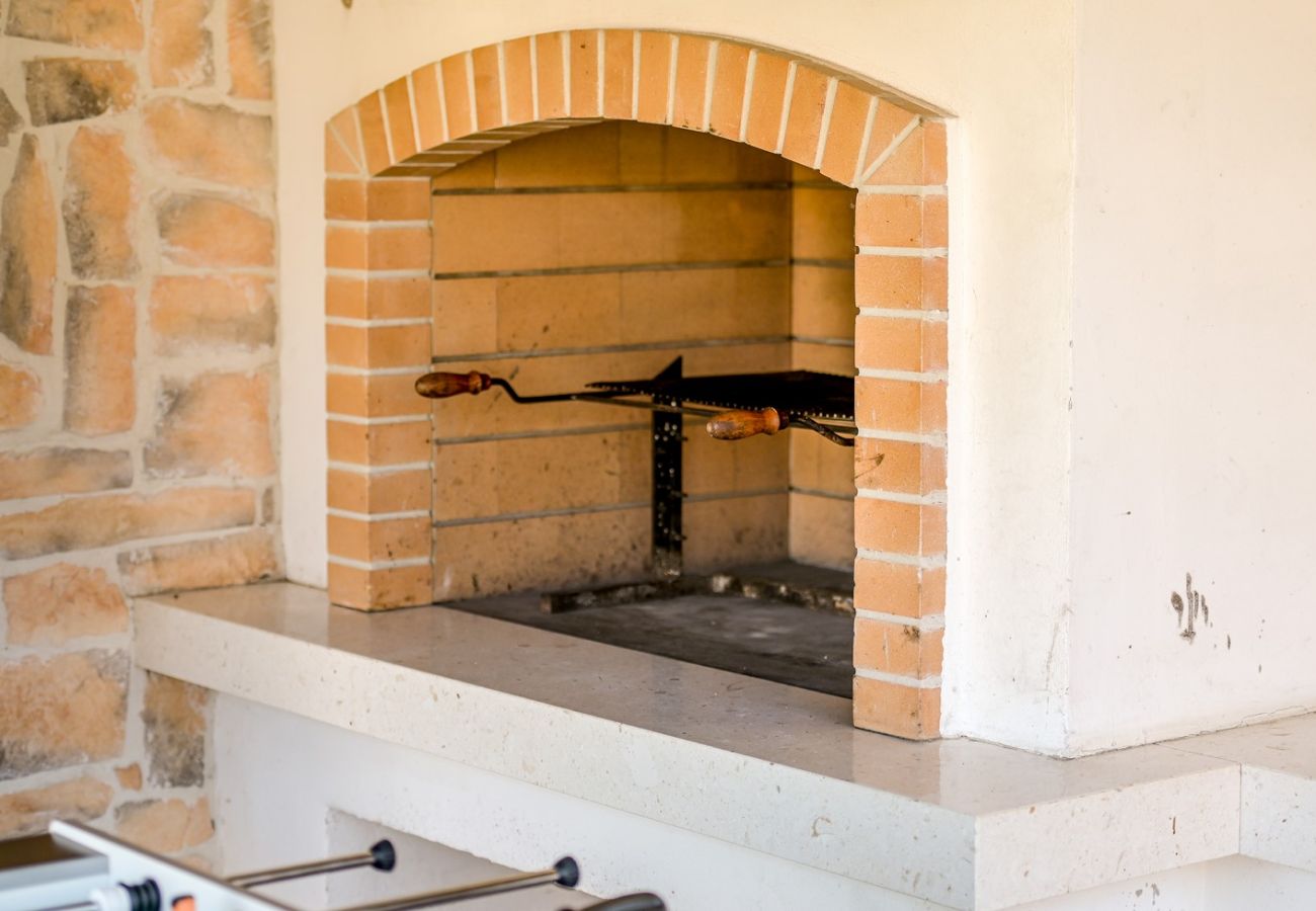 Villa a Juršici - Villa Desire for 10 people in Central Istria with private 53 m2 pool and pet friendly 