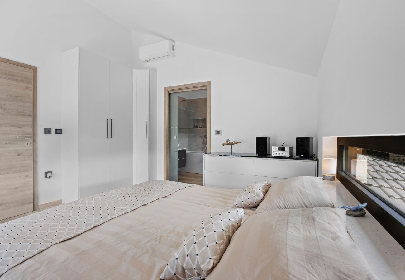Villa a Vintijan - Villa Enja for 8 people near Pula with private pool & pet friendly