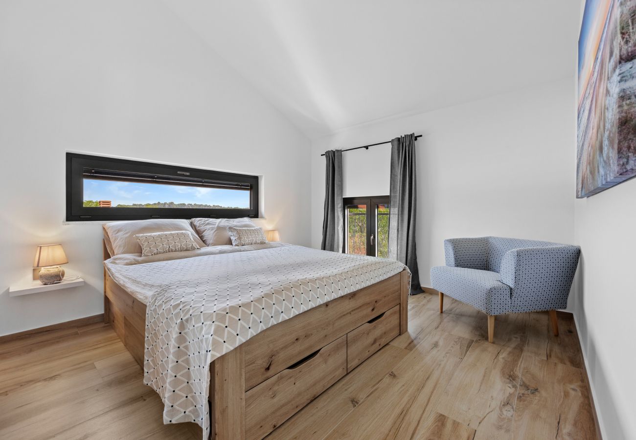 Villa a Vintijan - Villa Enja for 8 people near Pula with private pool & pet friendly