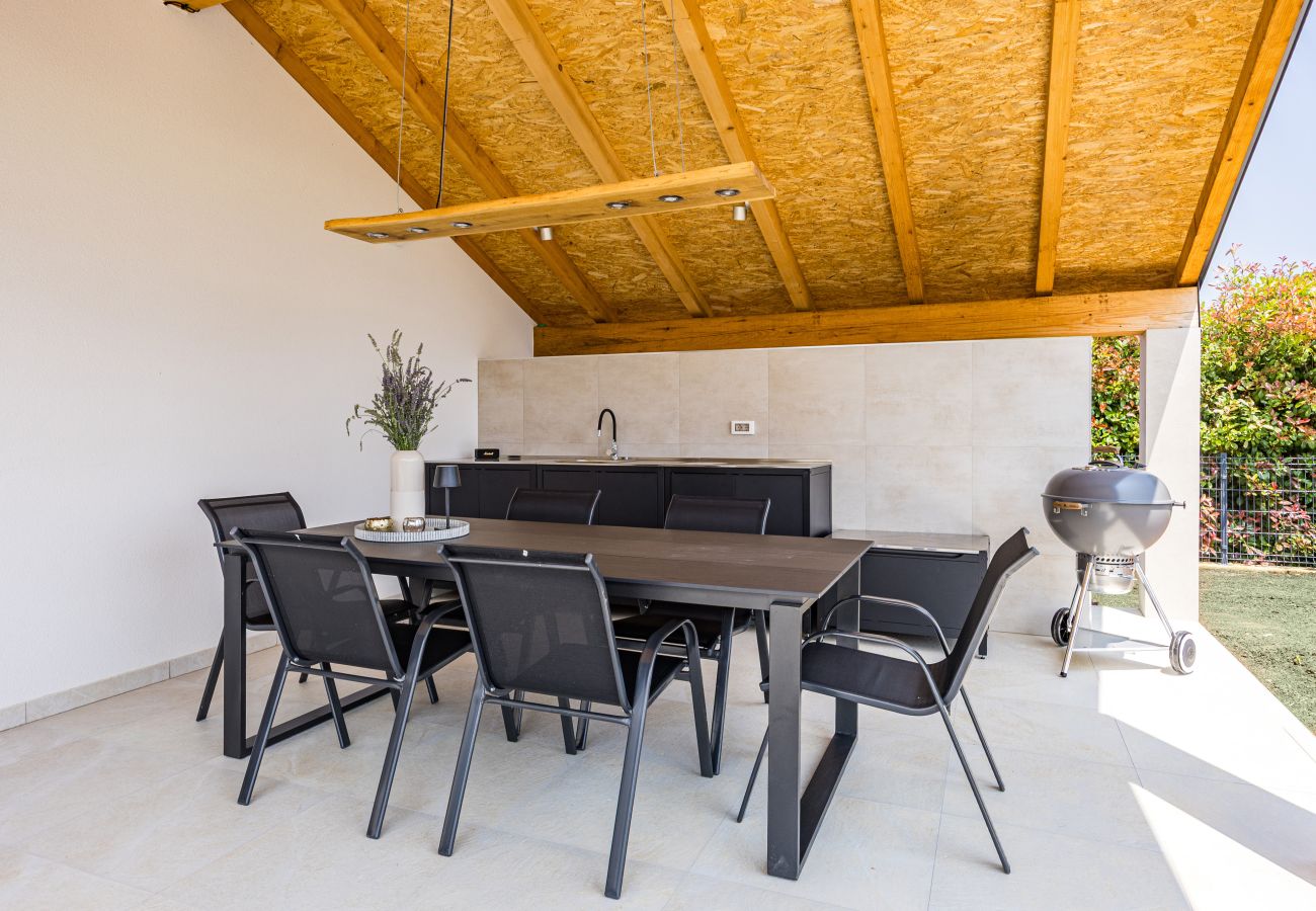 Villa a Vintijan - Villa Enja for 8 people near Pula with private pool & pet friendly