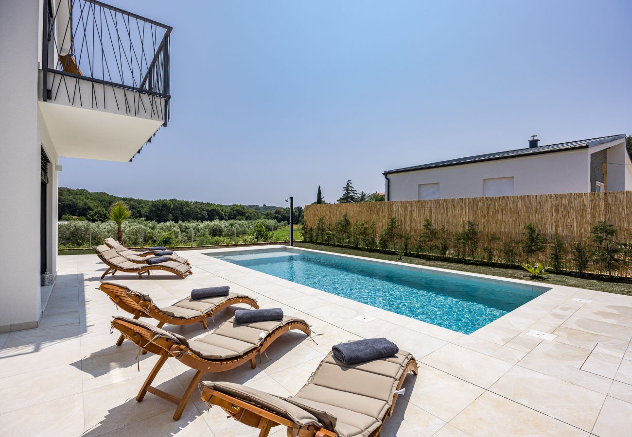 Villa a Vintijan - Villa Enja for 8 people near Pula with private pool & pet friendly