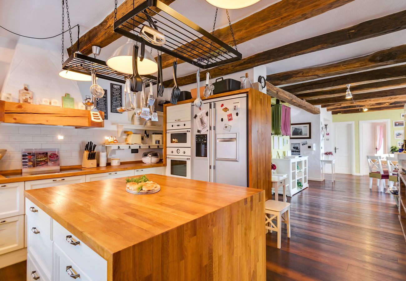 Villa a Baderna - Villa Experience for 6 people with private heated pool & pet friendly