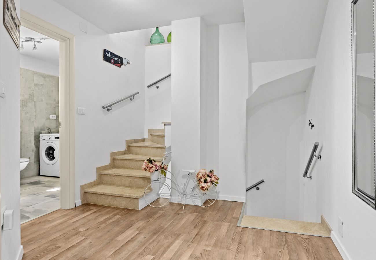 Villa a Rebici - Villa Renata for 11 people with private heated pool & pet friendly