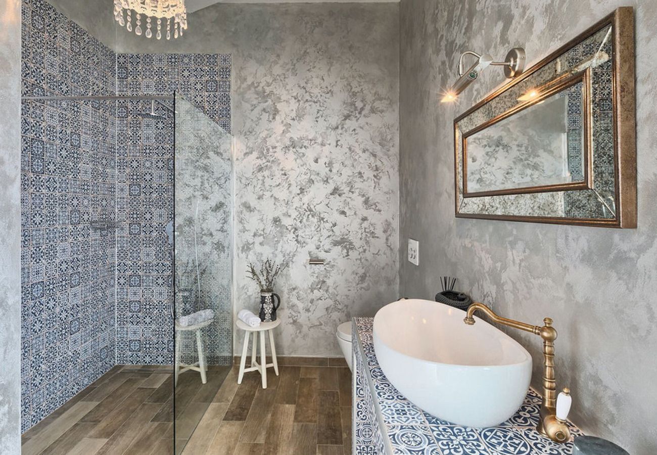 Villa a Veliki Vareški - Villa Campi for 10 persons near Pula with large garden, private golf and tennis court, kids playground & wellness area 