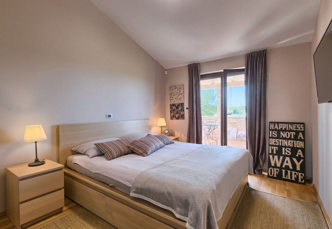 Villa a Veliki Vareški - Villa Campi for 10 persons near Pula with large garden, private golf and tennis court, kids playground & wellness area 